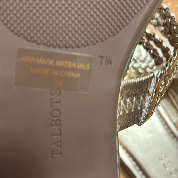 Talbots Flip Flops - Picture 4 of 4